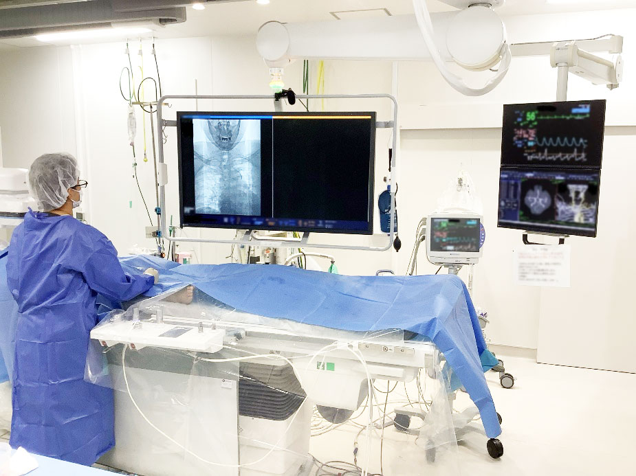 5階東病棟にあるアンギオ室の写真