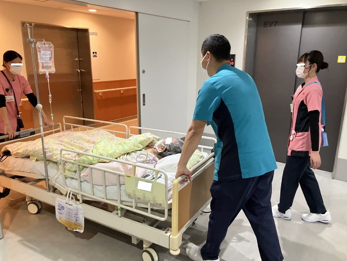 新人ローテーション病棟研修の様子