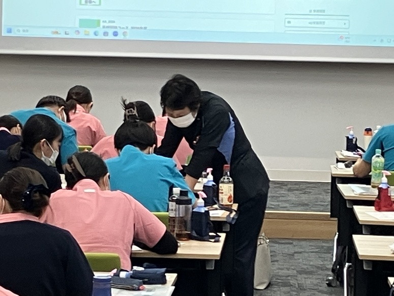 新人研修の様子